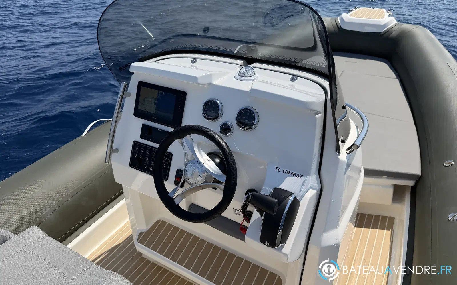 slider 6 Joker Boat Clubman 28