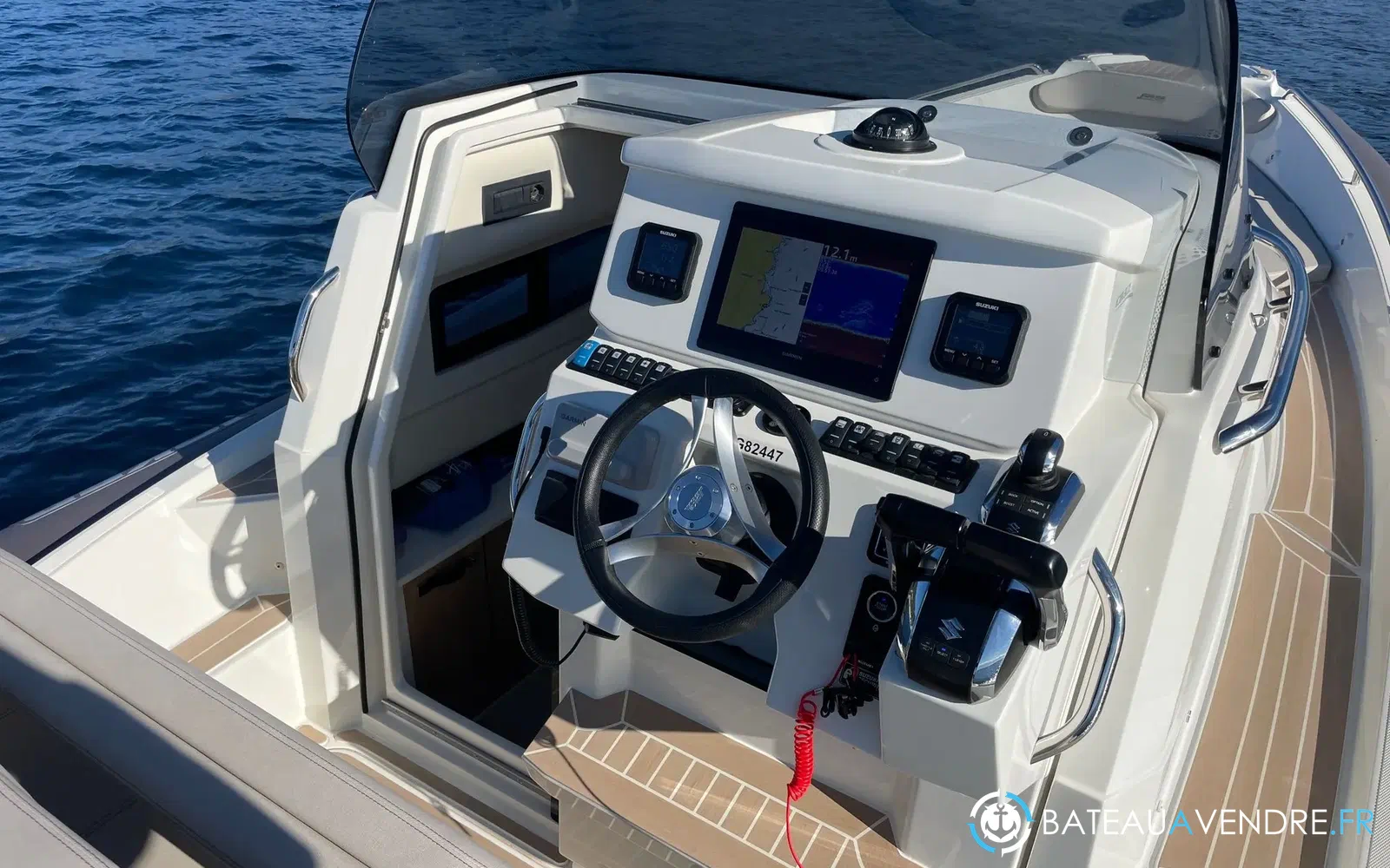 slider 8 Joker Boat Clubman 32