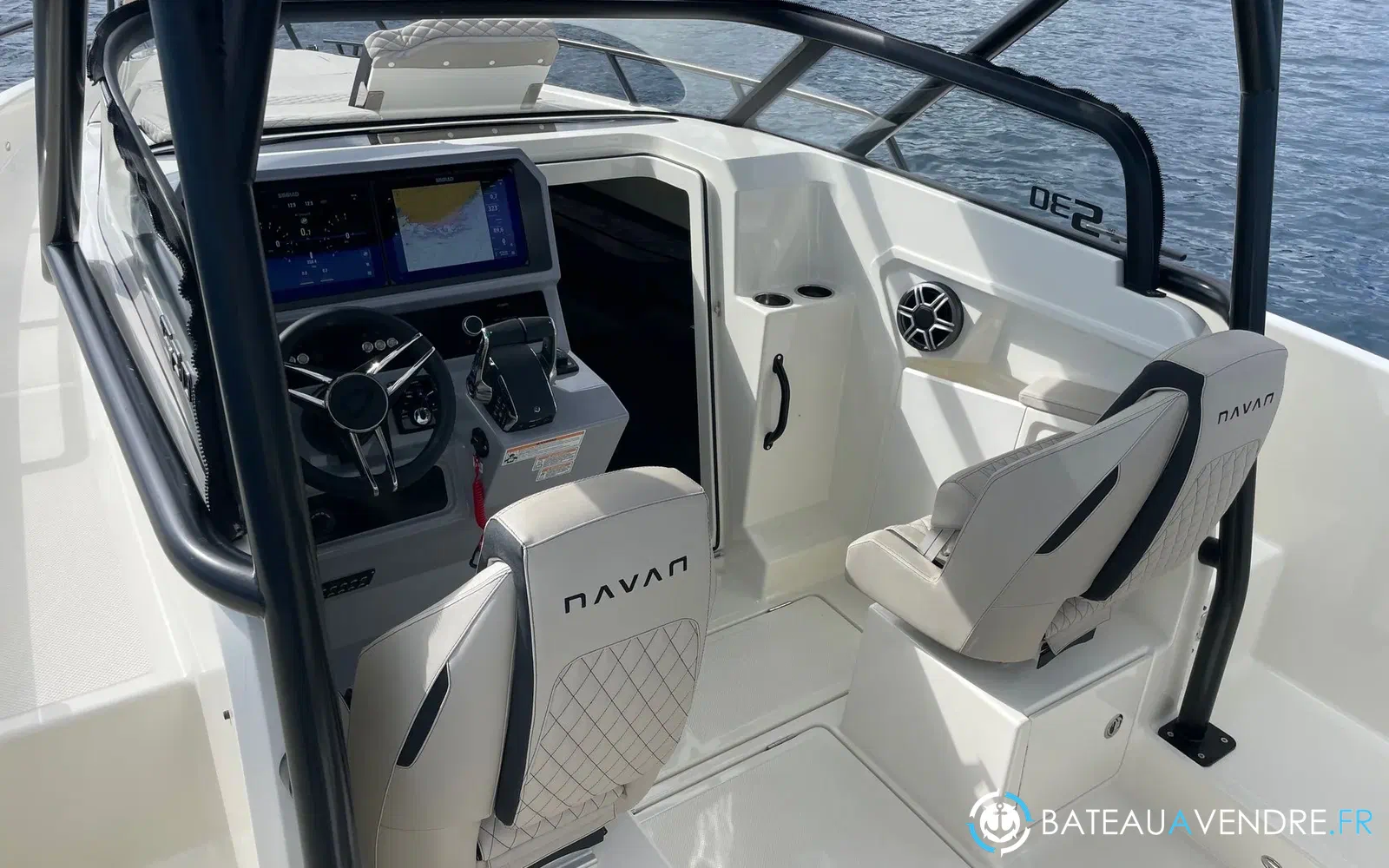 slider 9 Navan S30