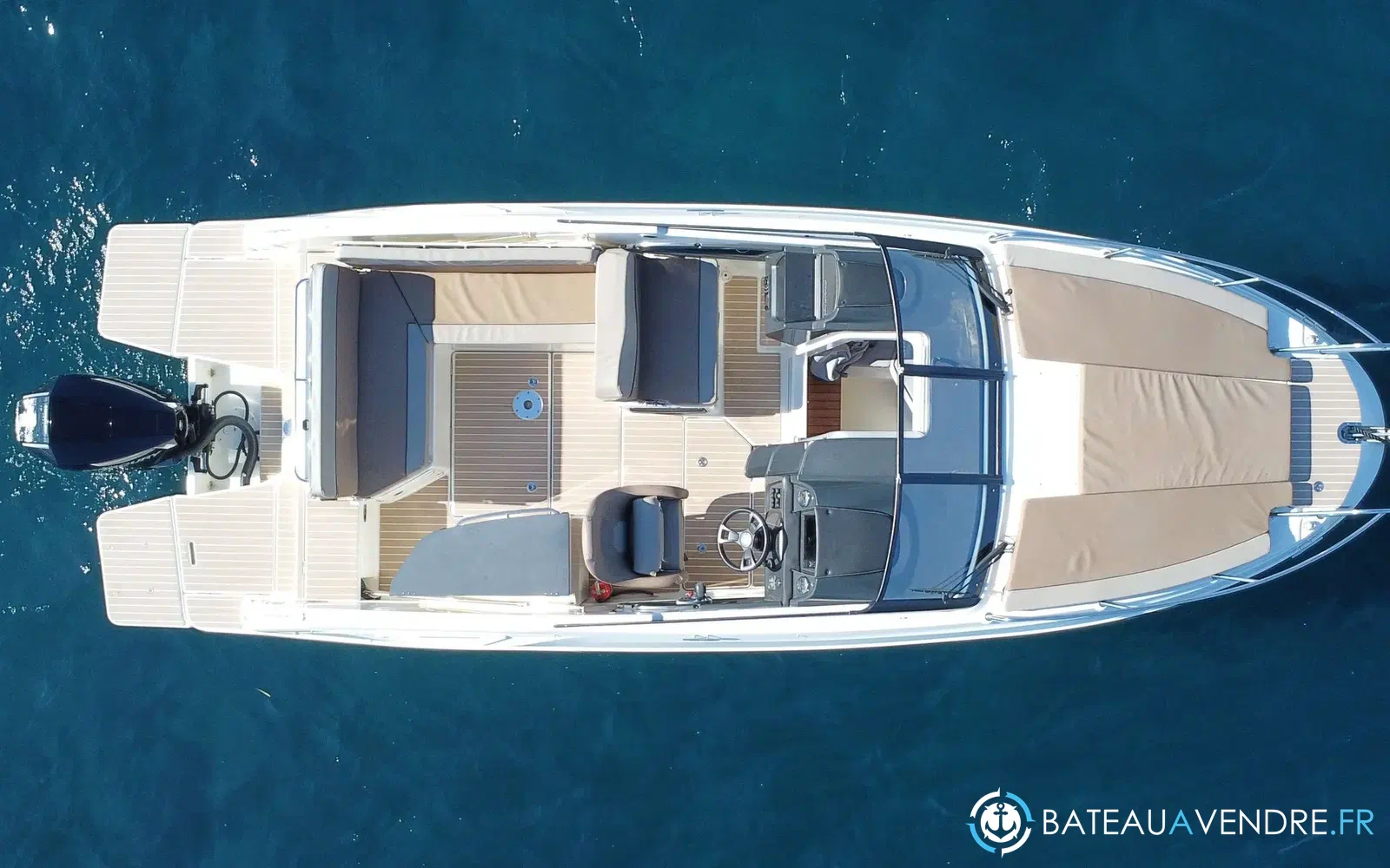 slider 1 Quicksilver Activ 755 Cruiser