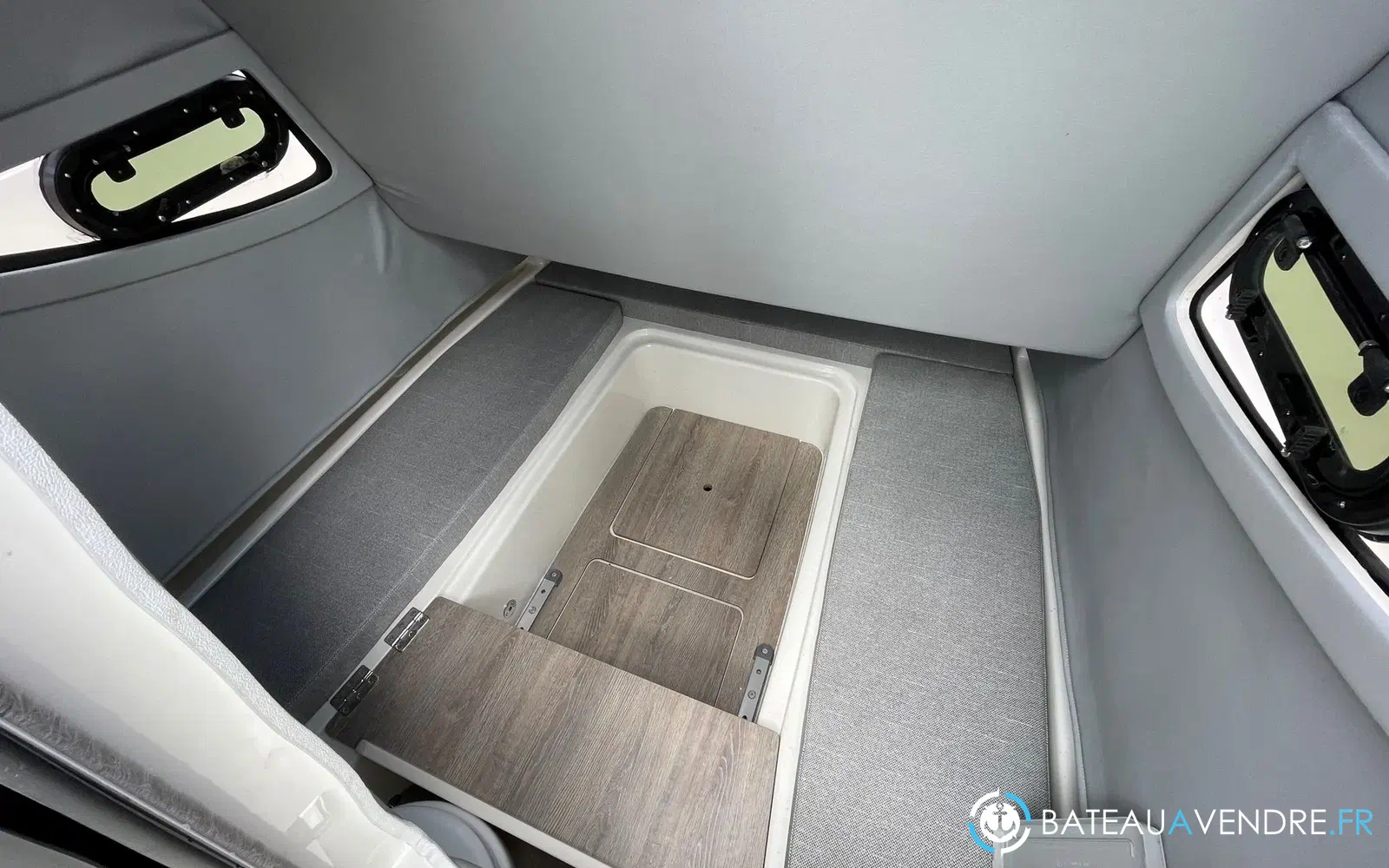 slider 9 Quicksilver Activ 805 Open