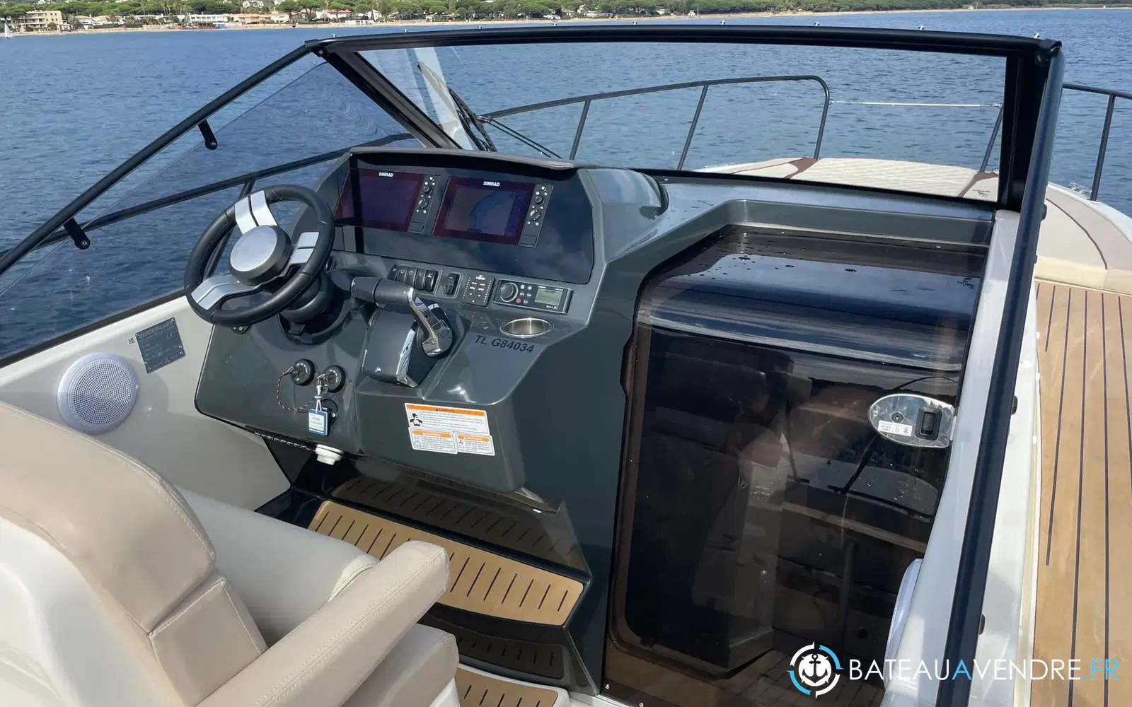slider 11 Quicksilver Activ 875 Sundeck