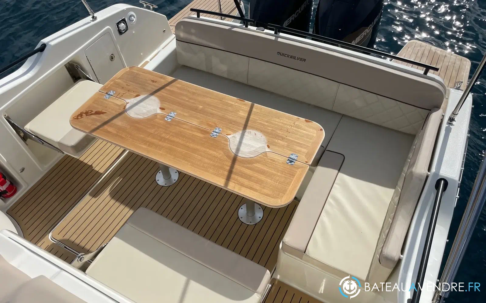 slider 17 Quicksilver Activ 875 Sundeck