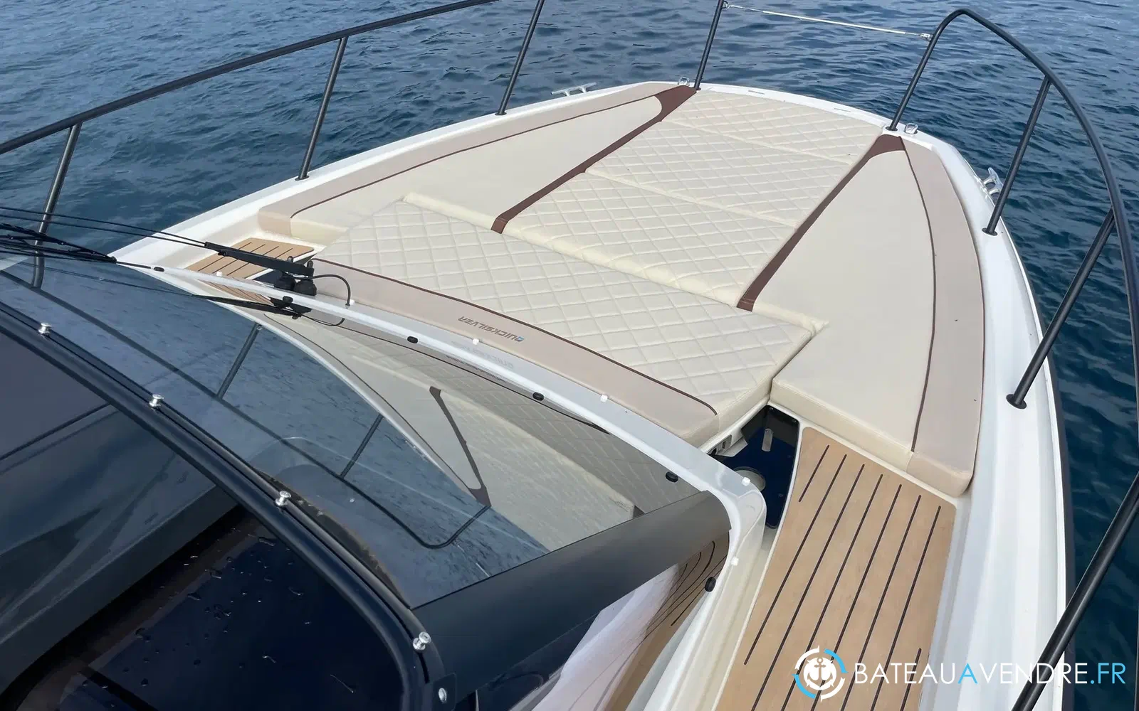 slider 6 Quicksilver Activ 875 Sundeck