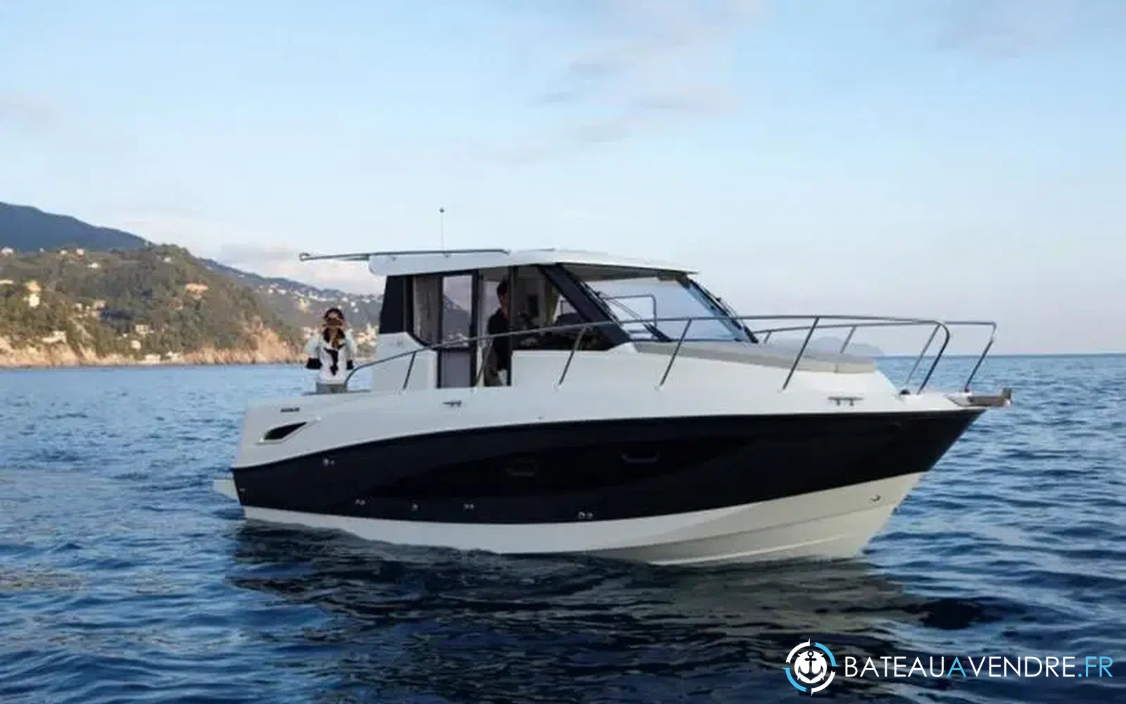 slider 1 Quicksilver Activ 905 Weekend
