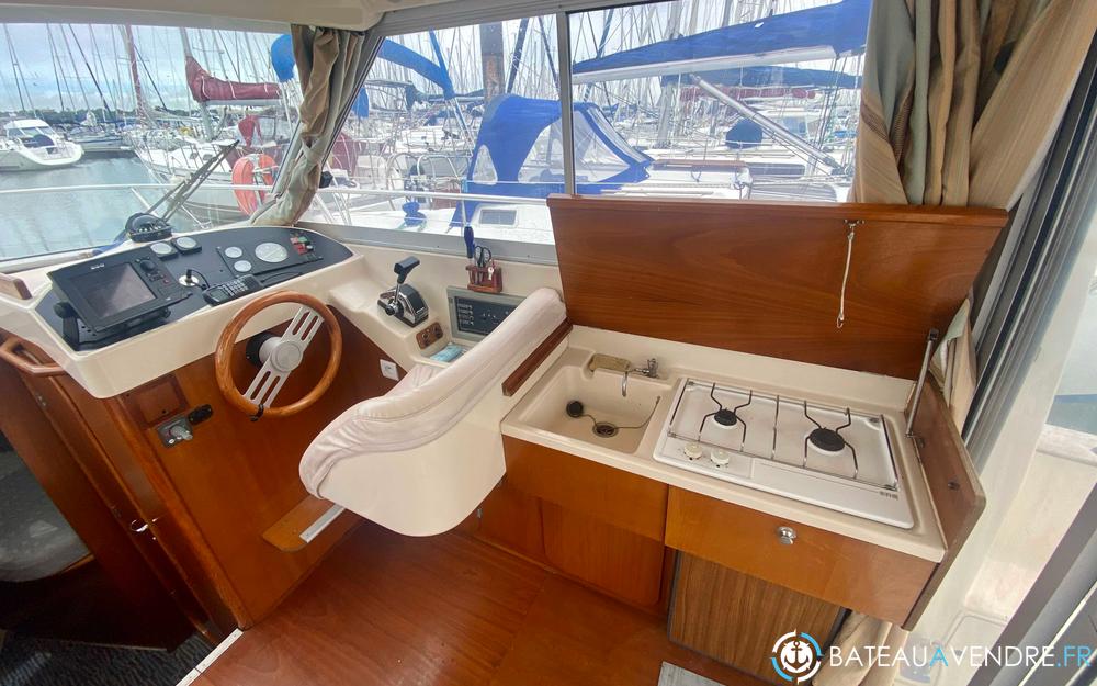 Beneteau Antares 805 photo 4