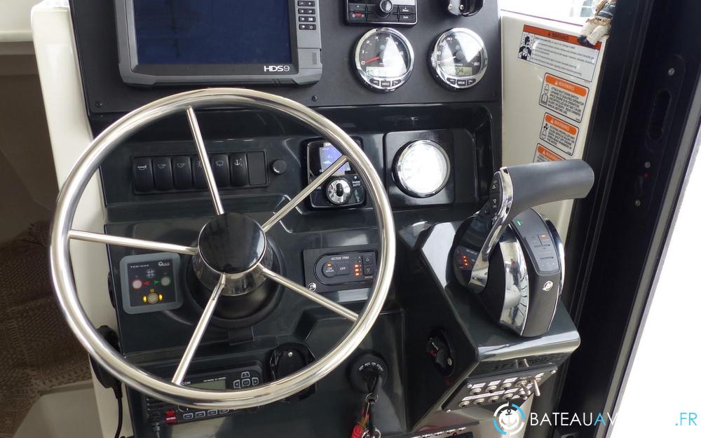 Quicksilver Activ 805 Pilothouse electronique / cockpit photo 3