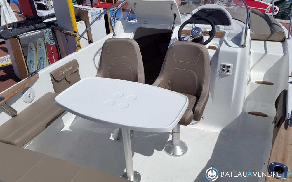 B2 Marine Cap Ferret 672 Sun Deck Premium photo 3