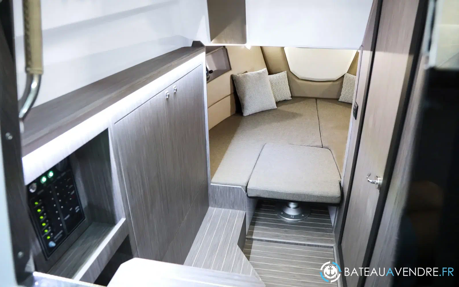 slider 6 Ranieri Next 330 Lx