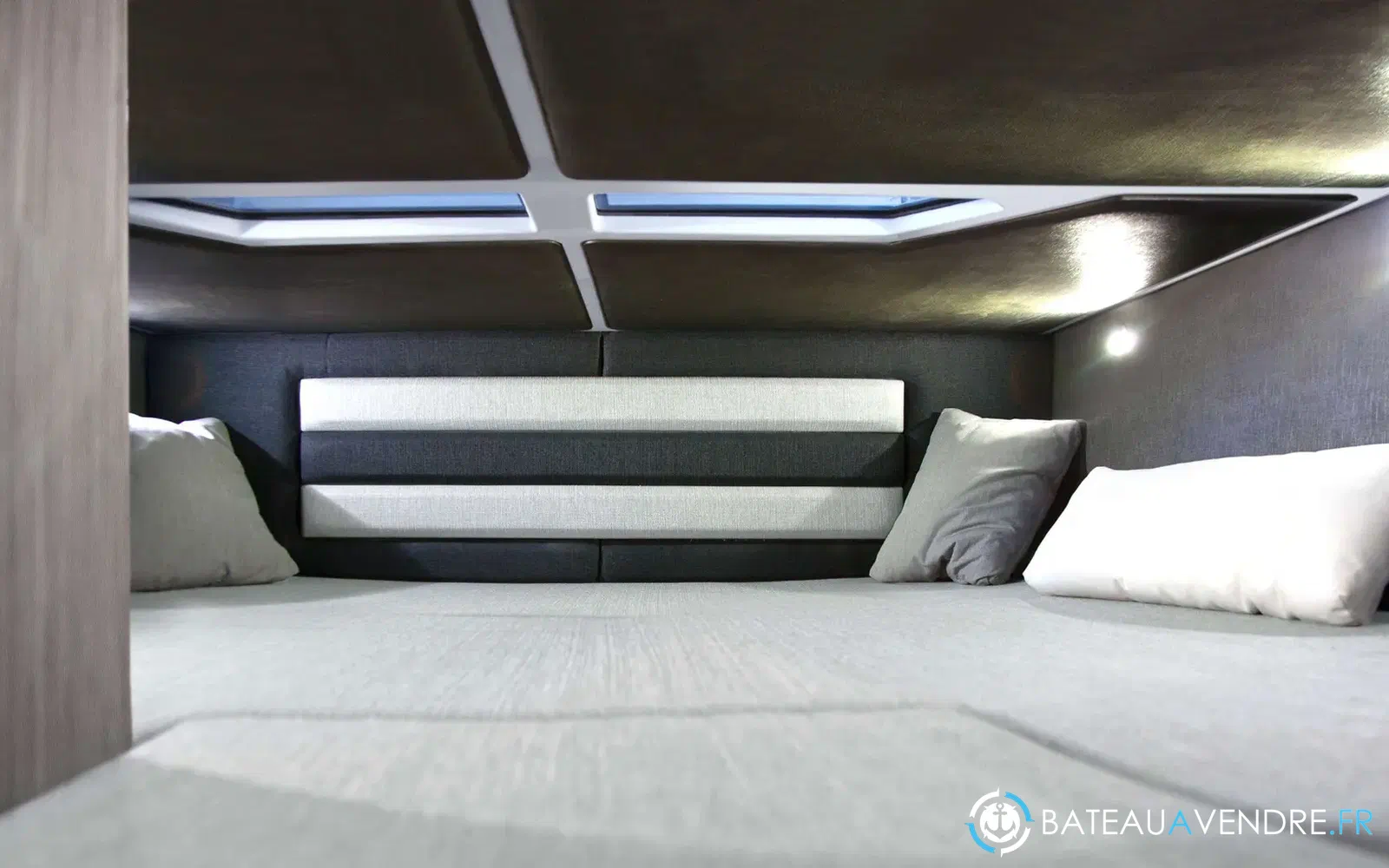 slider 5 Ranieri Cayman 35.0 Executive