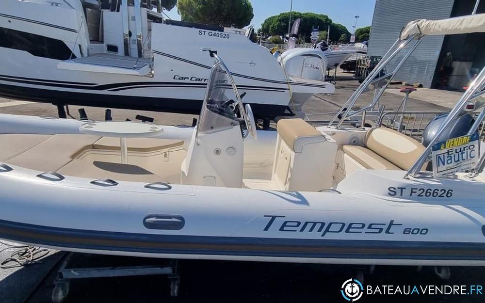 slider 4 Capelli Tempest 600