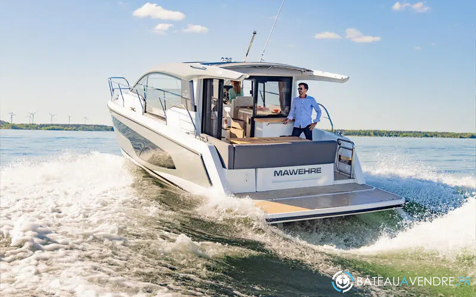 slider 0 Sealine C335