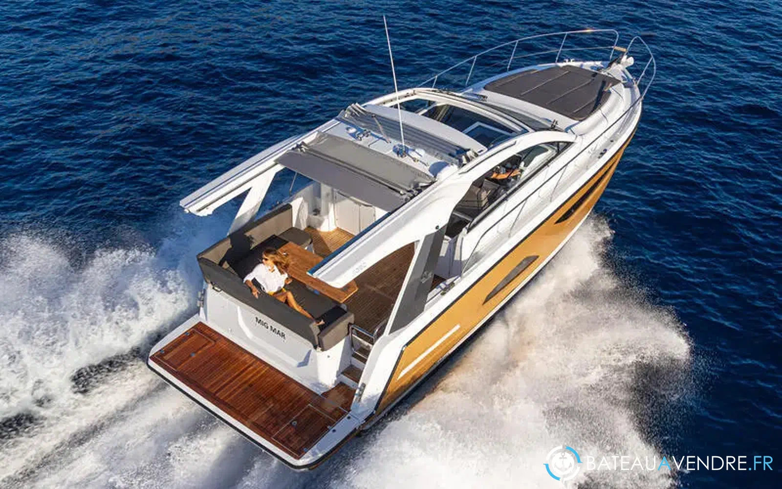 slider 14 Sealine S 390