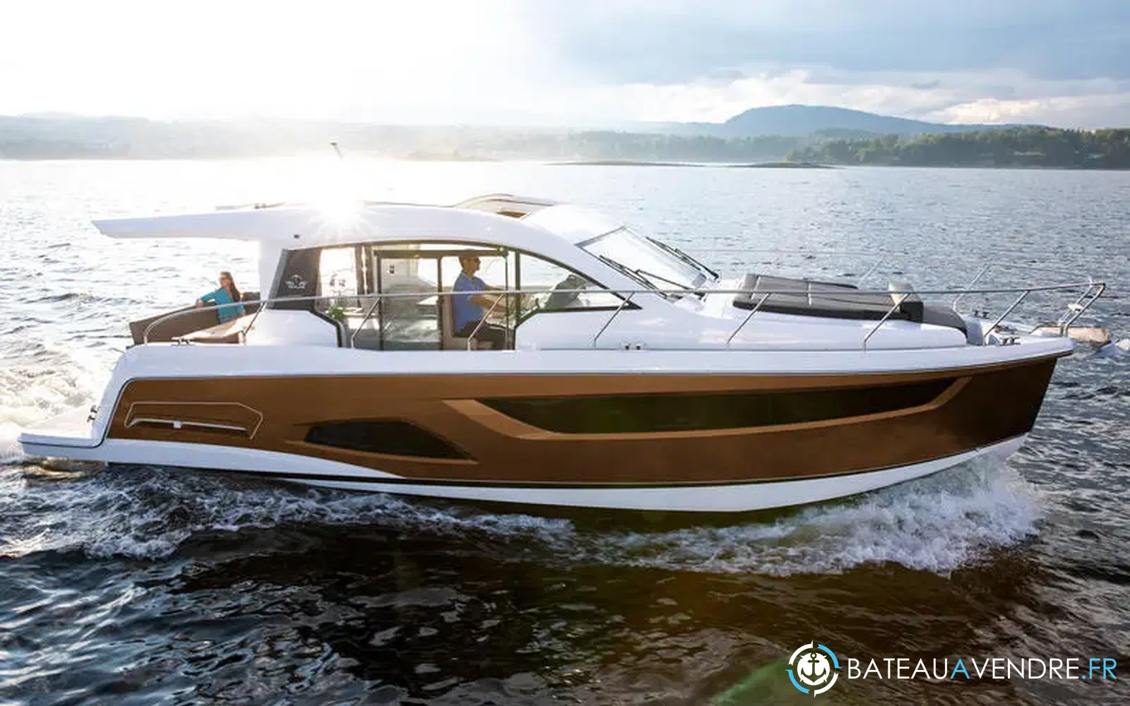 slider 5 Sealine C390
