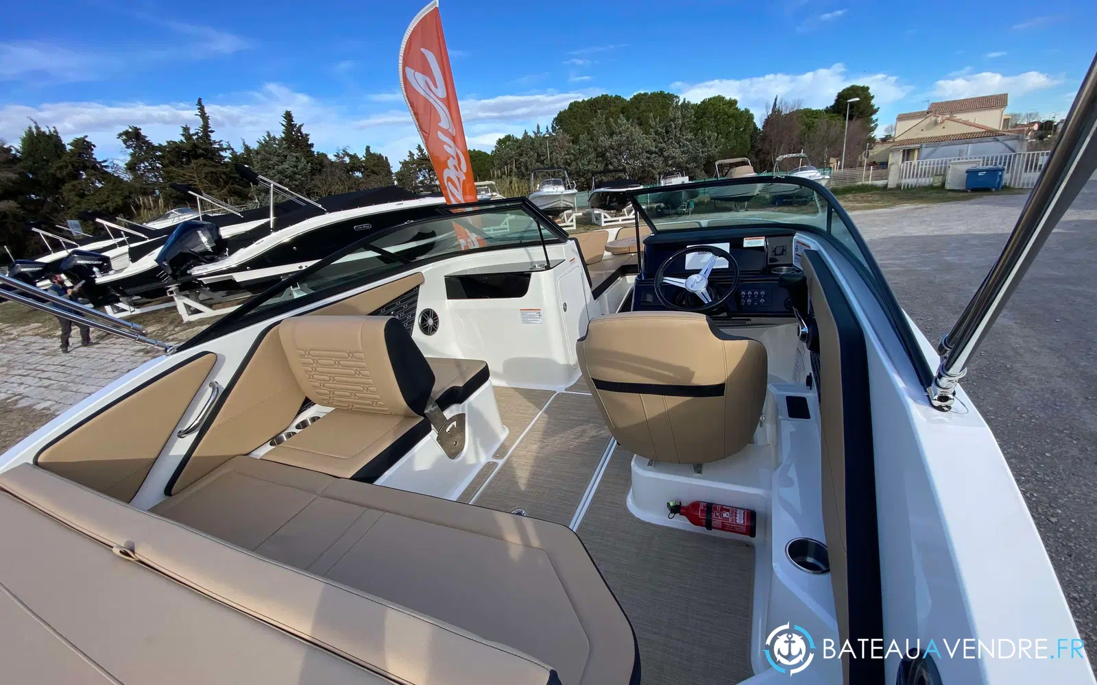 slider 3 Sea Ray SPX 190 OB