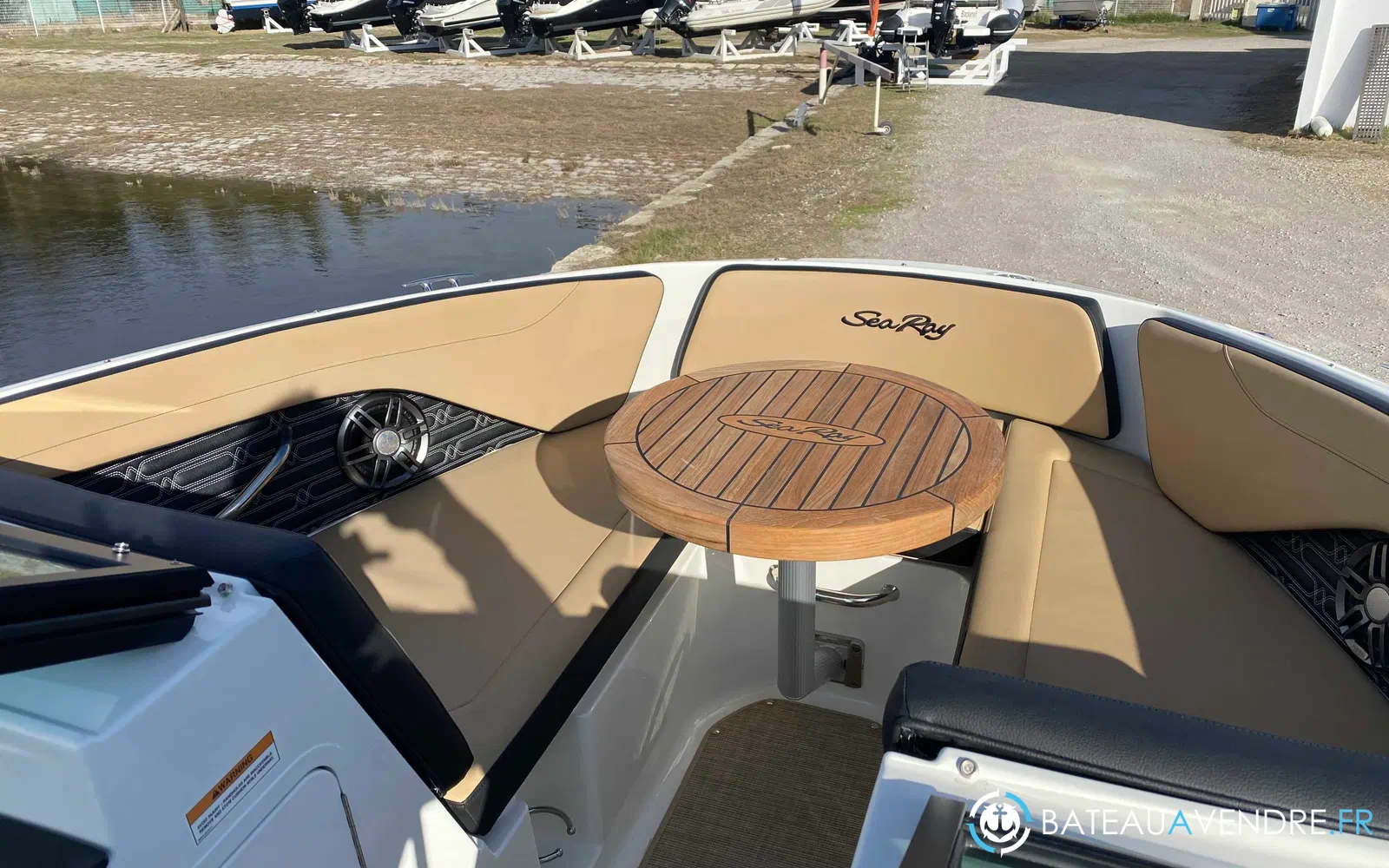 slider 7 Sea Ray SPX 190 OB