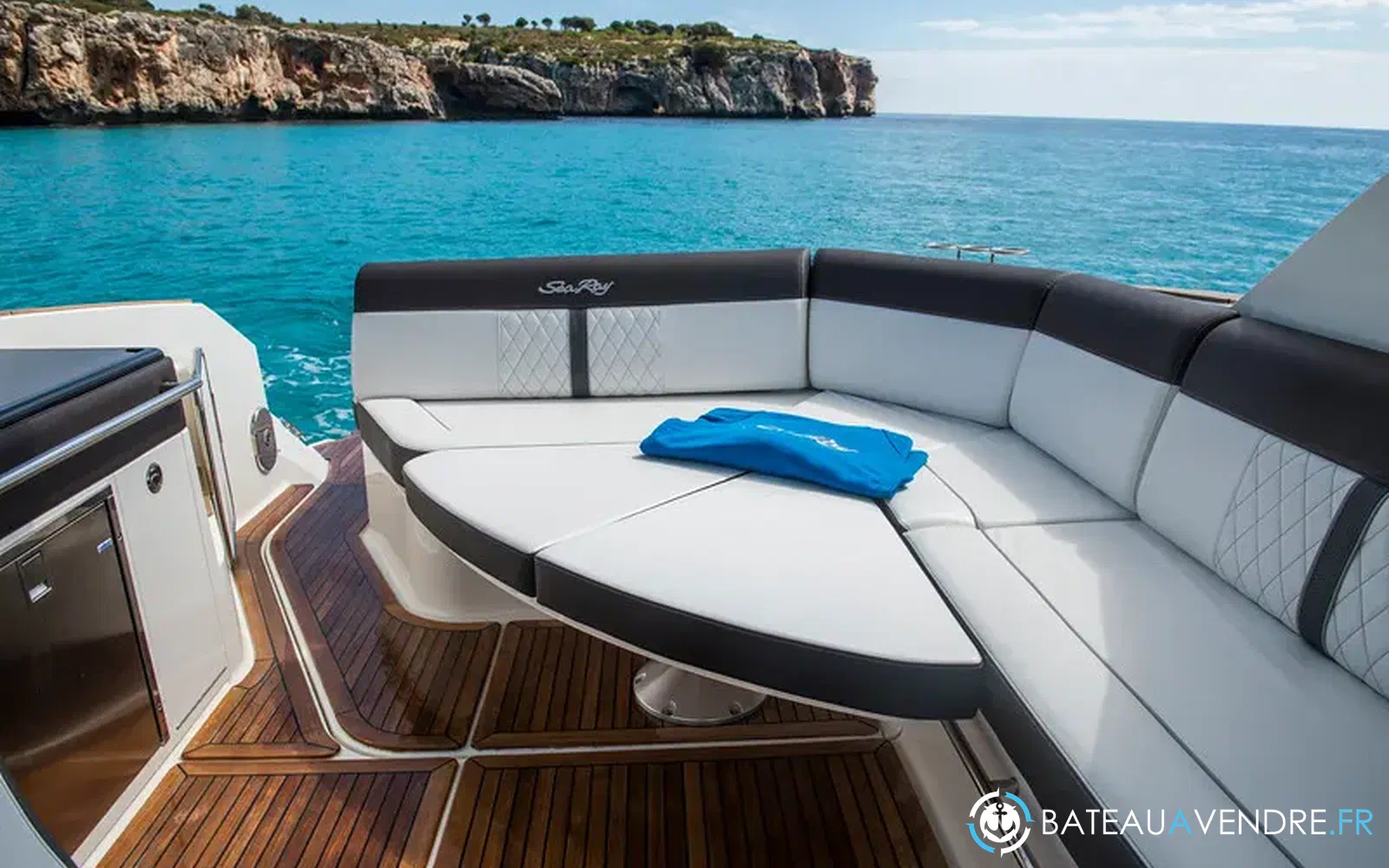 slider 6 Sea Ray Sundancer 320