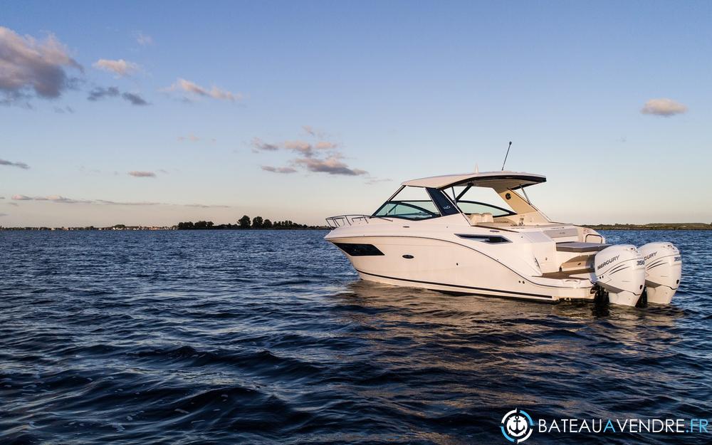 Sea Ray 320 Sundancer OB photo 2