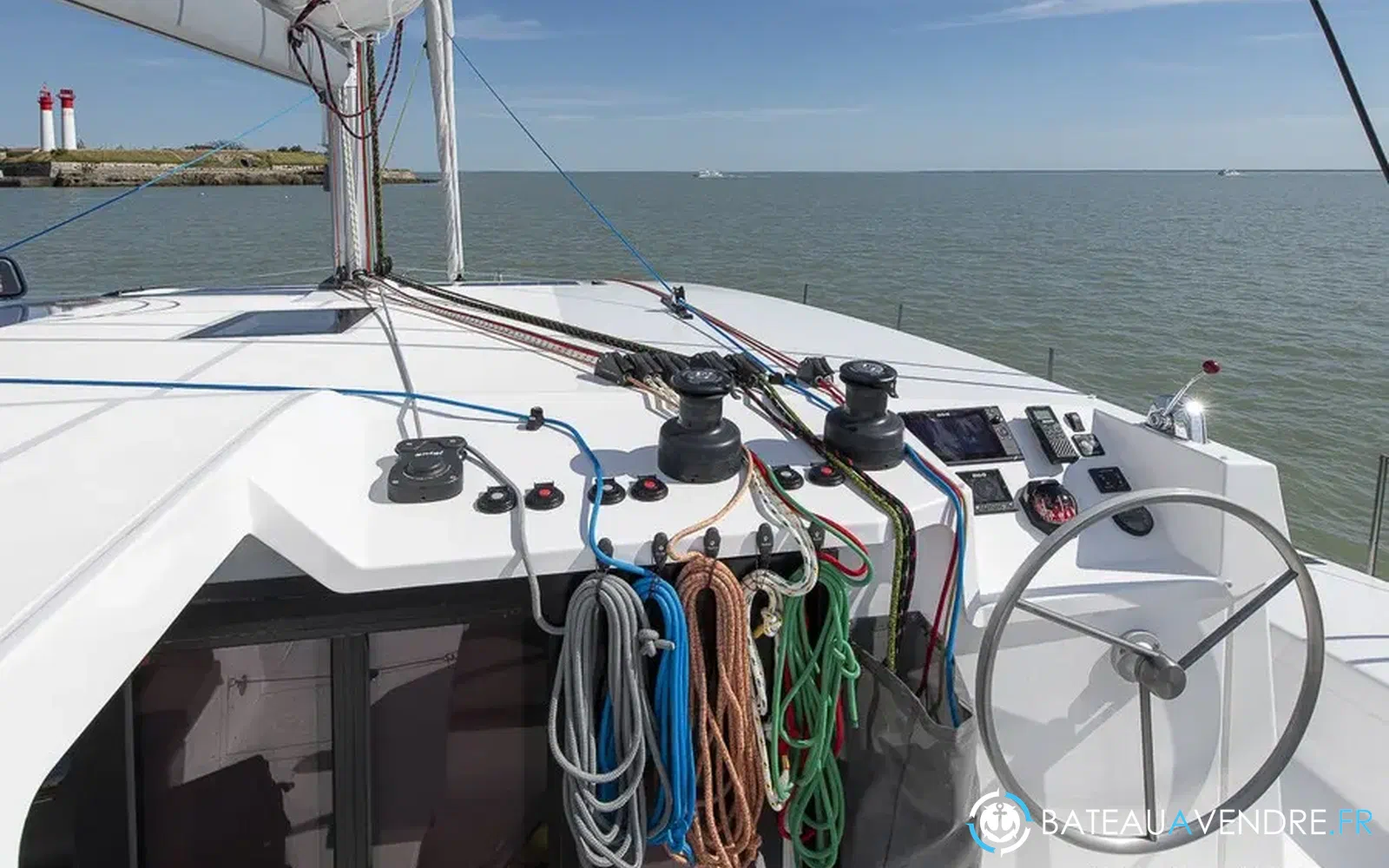 slider 10 Neel Trimarans Neel 47