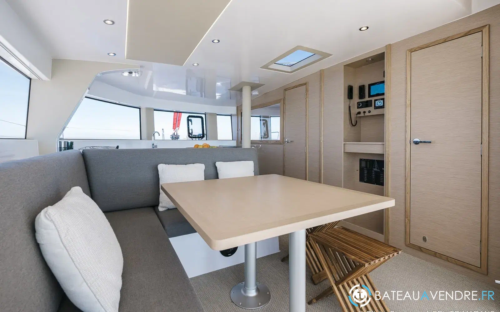 slider 28 Neel Trimarans Neel 47