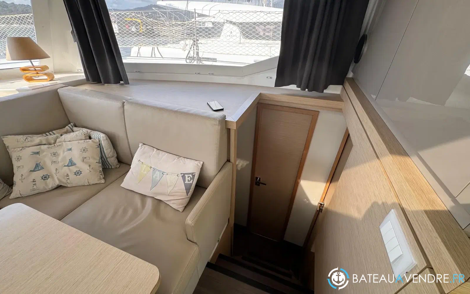 slider 20 Fountaine Pajot Lucia 40