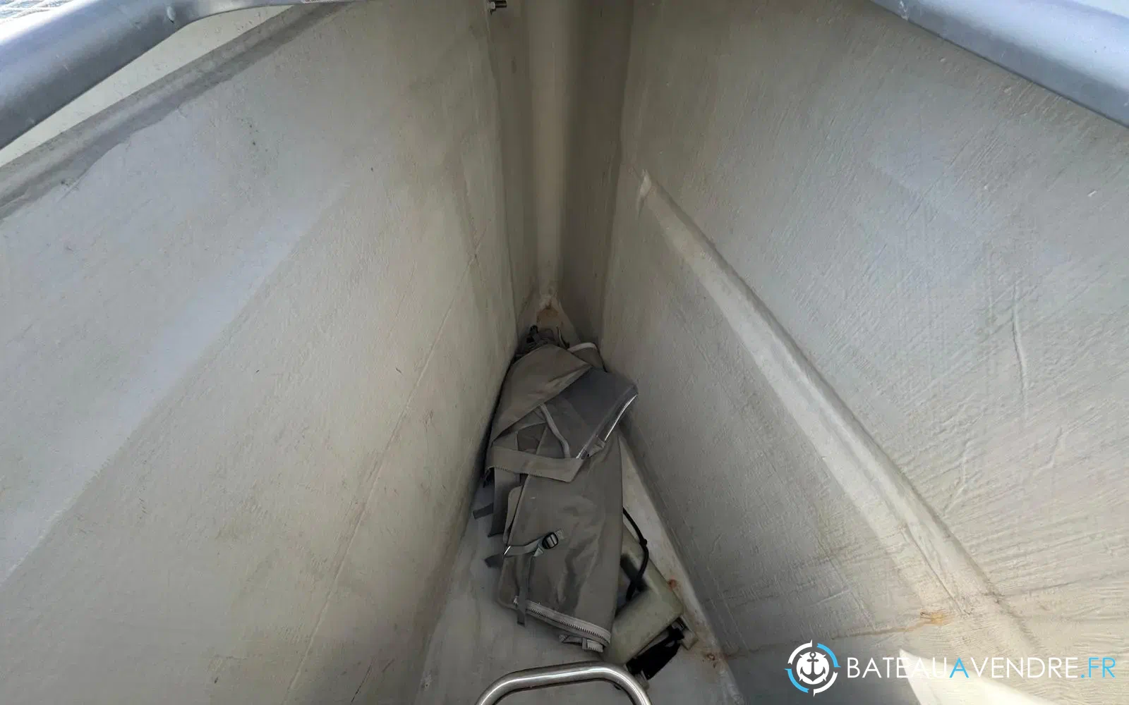 slider 26 Fountaine Pajot Lucia 40