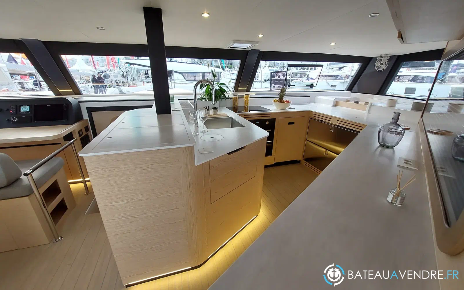 slider 11 Neel Trimarans Neel 52