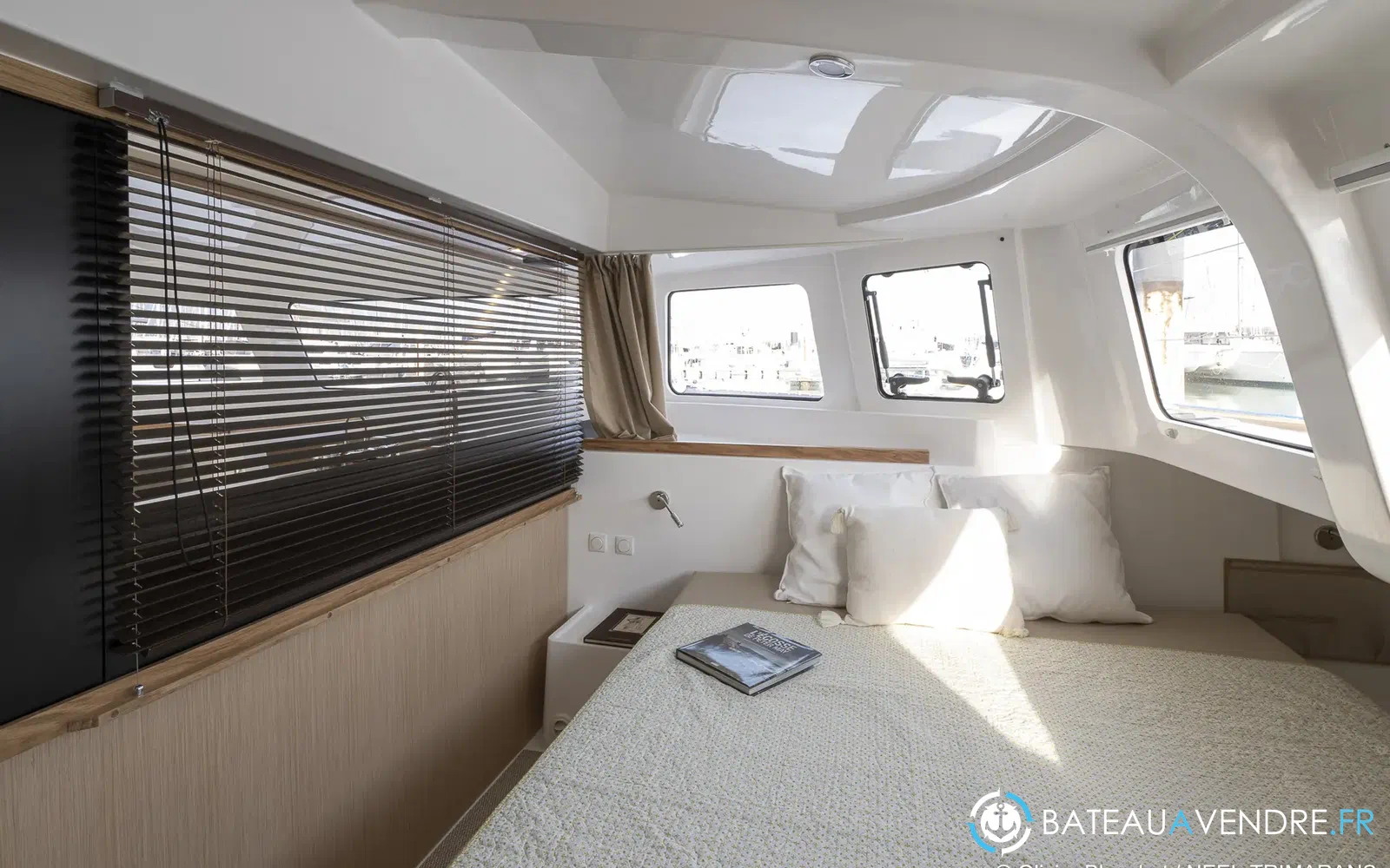 slider 17 Neel Trimarans Neel 43