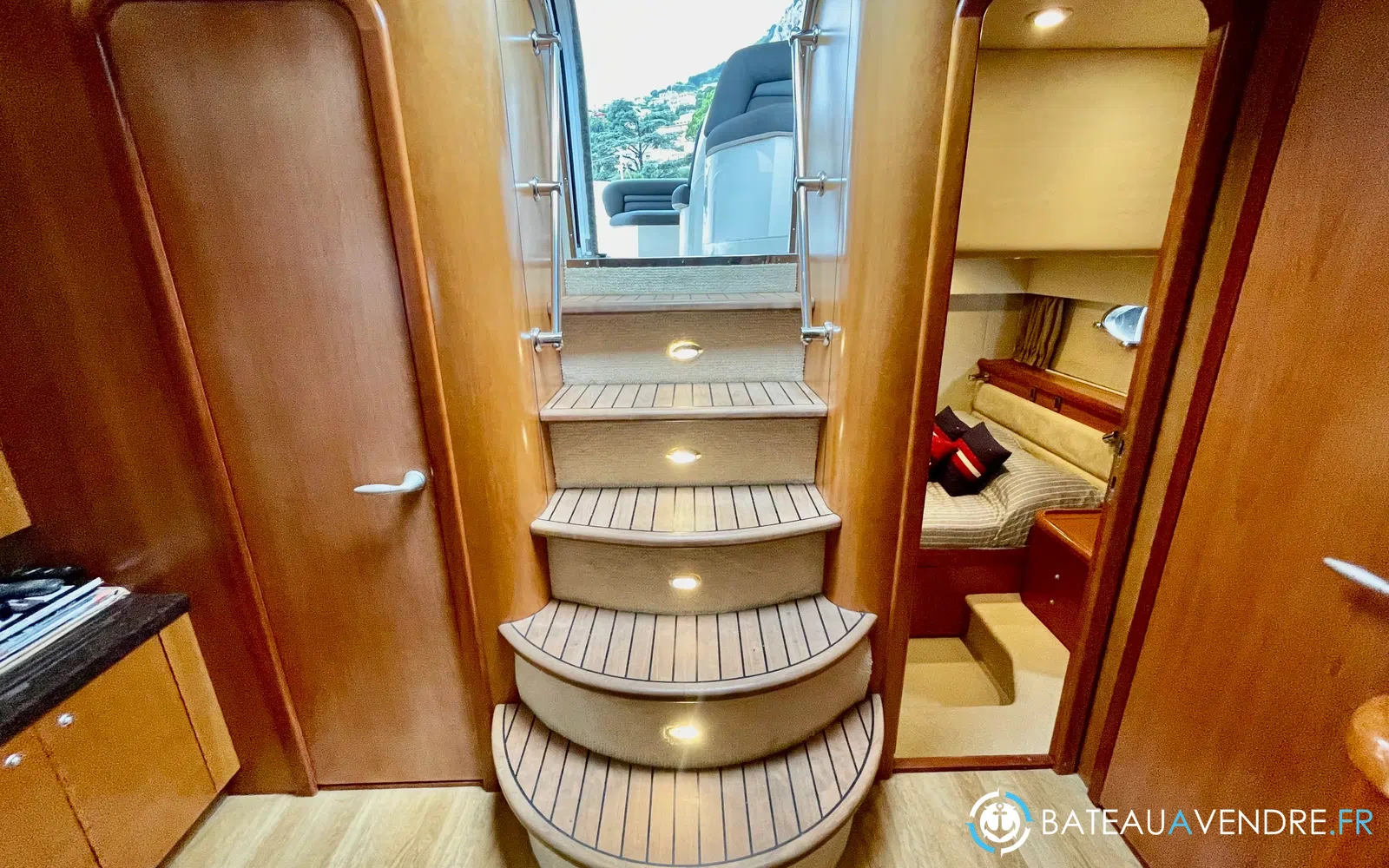 slider 15 Sunseeker Portofino 53