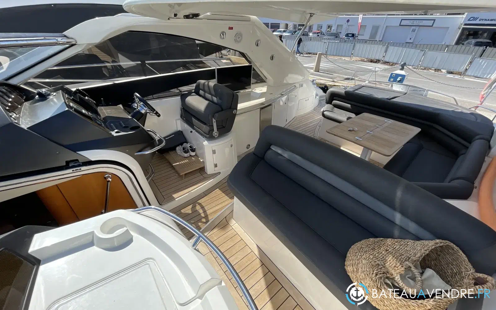 slider 21 Sunseeker Portofino 53