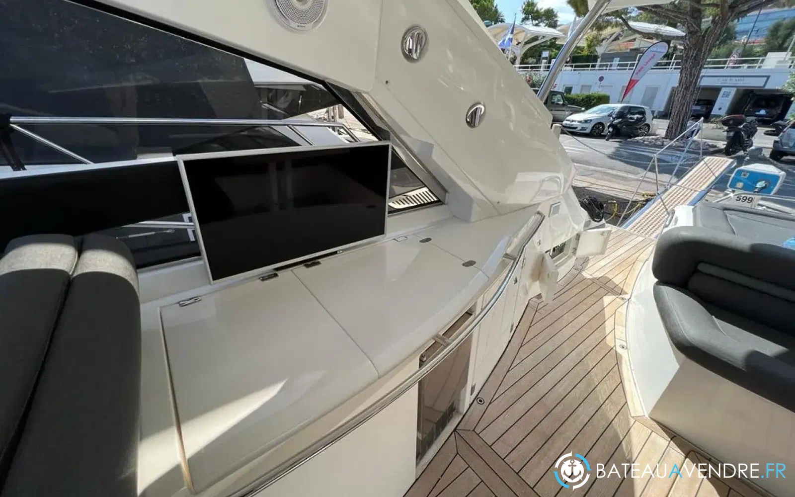 slider 32 Sunseeker Portofino 53