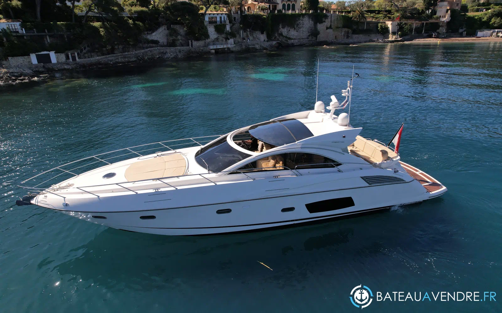 slider 4 Sunseeker Predator 60