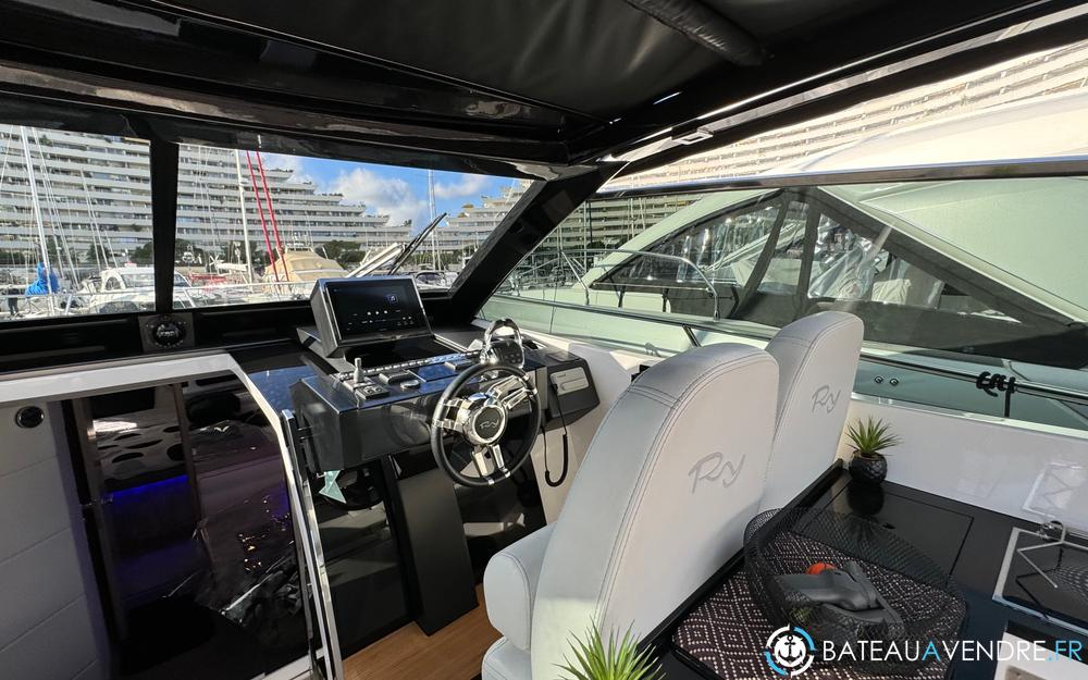 Rio Yachts Parana 38 electronique / cockpit photo 2