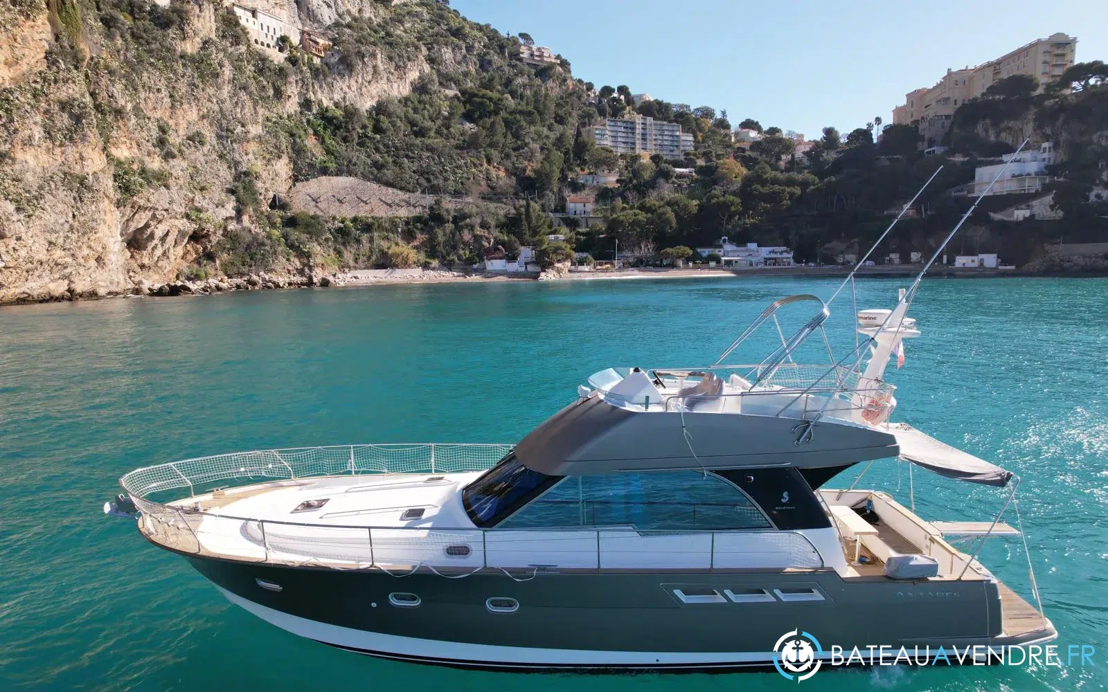 slider 0 Beneteau Antares 13.80
