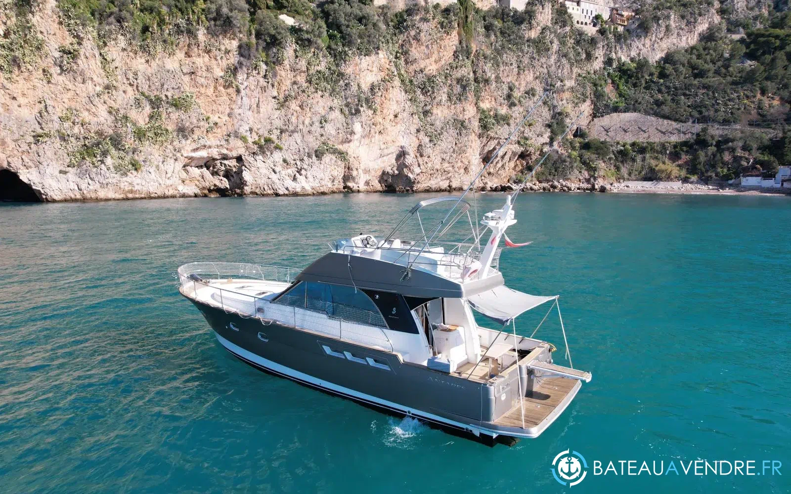 slider 1 Beneteau Antares 13.80