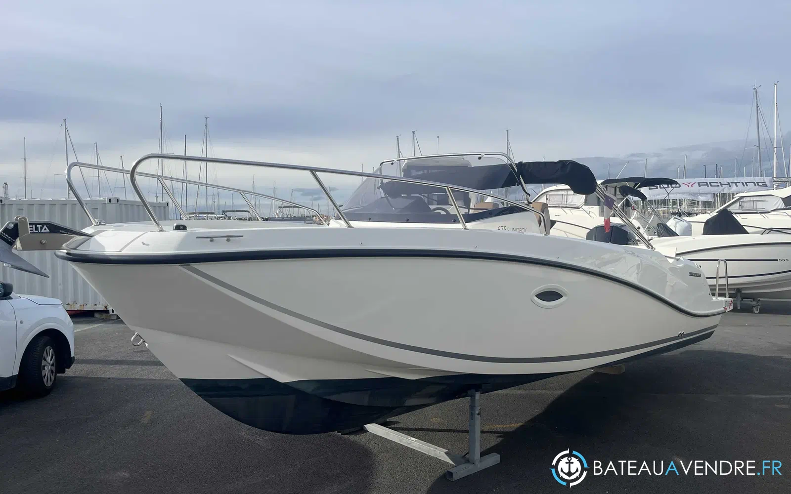 slider 0 Quicksilver Activ 675 Sundeck