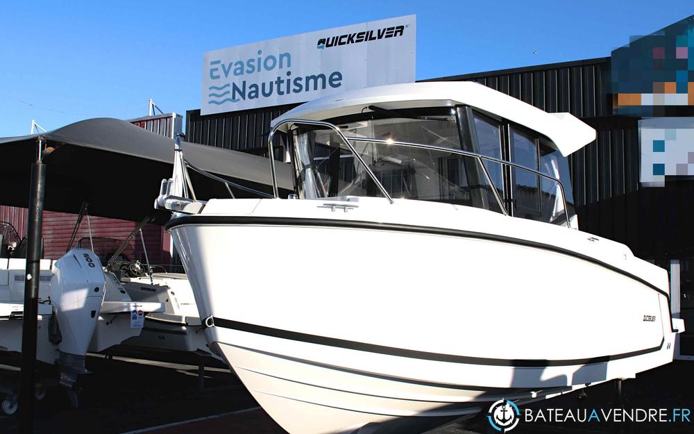 Quicksilver Activ 705 Pilothouse photo 2