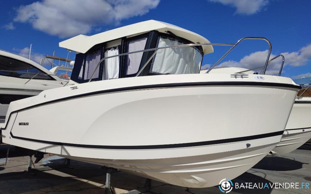 Quicksilver Activ 705 Pilothouse photo 2