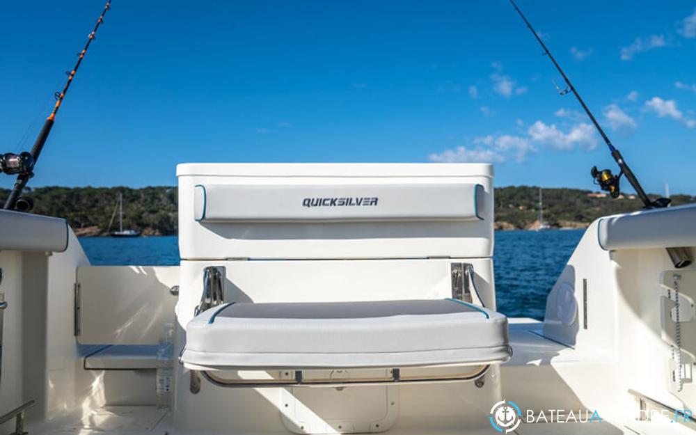 Quicksilver Activ 705 Pilothouse photo 3