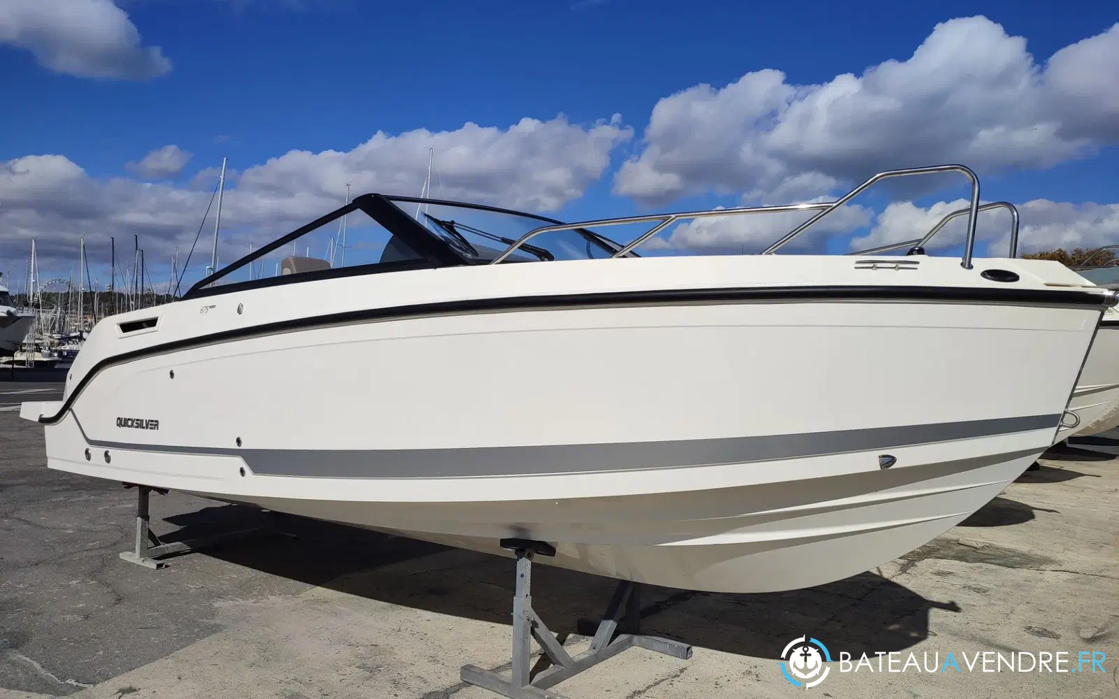 slider 3 Quicksilver Activ 675 Cruiser