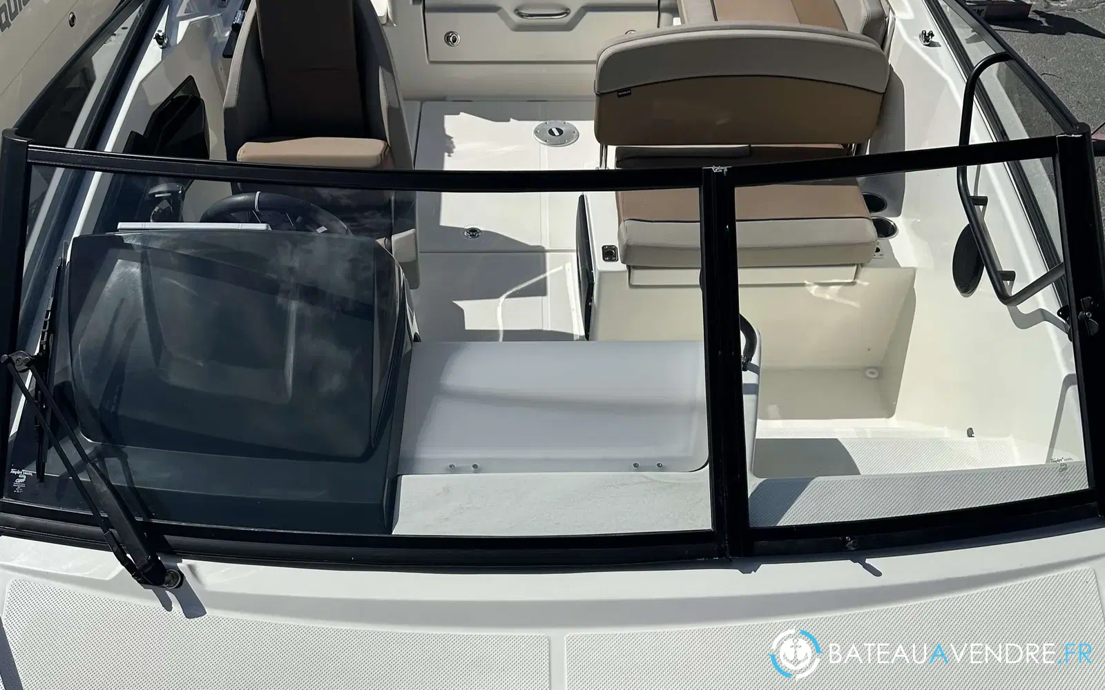 slider 5 Quicksilver Activ 675 Cruiser