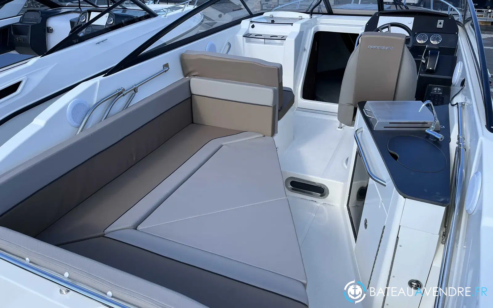 slider 5 Quicksilver Activ 805 Cruiser