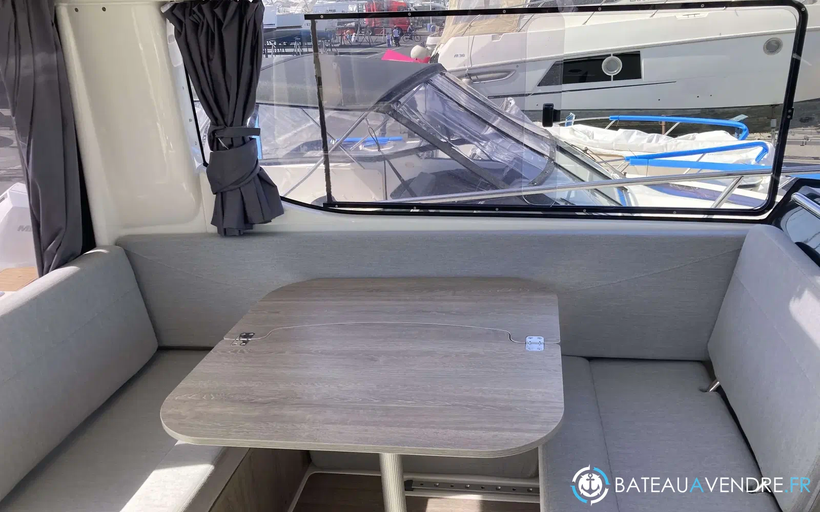 slider 5 Quicksilver Activ 905 Weekend