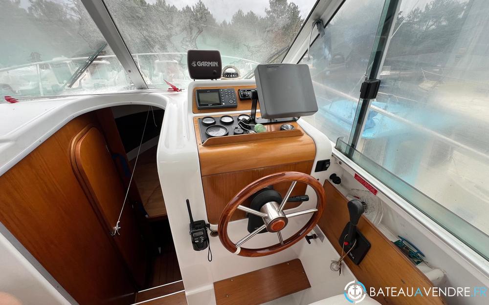 Beneteau Antares 7.60 electronique / cockpit photo 4