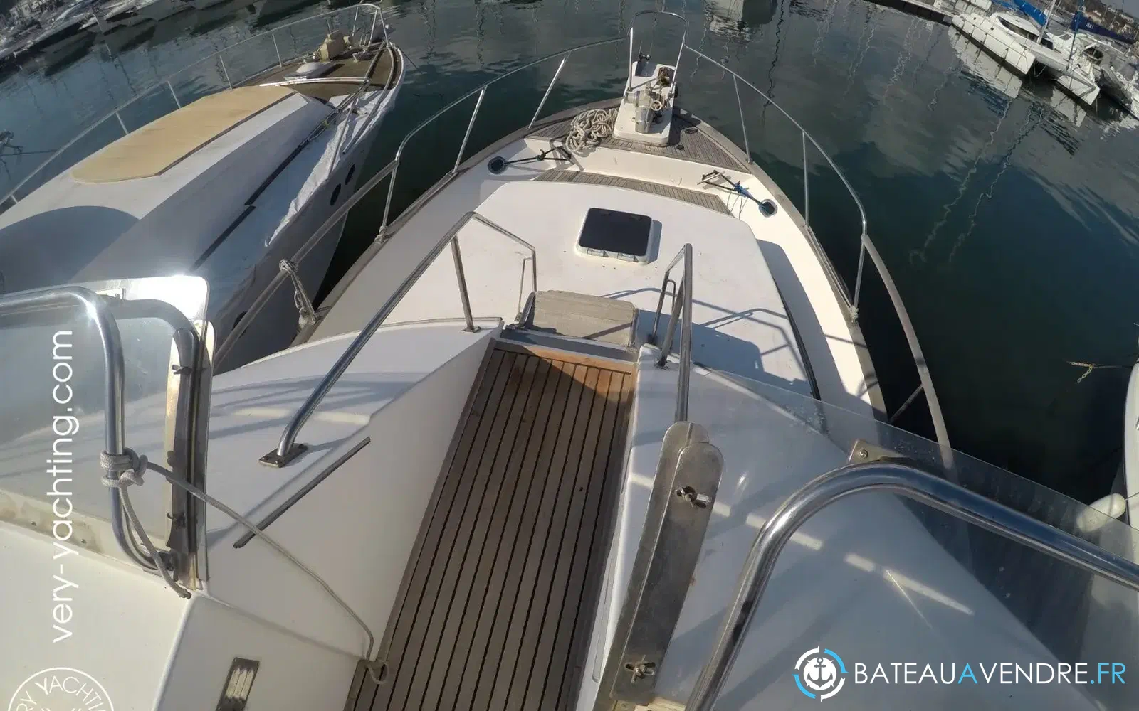slider 17 Jiang Hua Marine Nautica 44 Classic