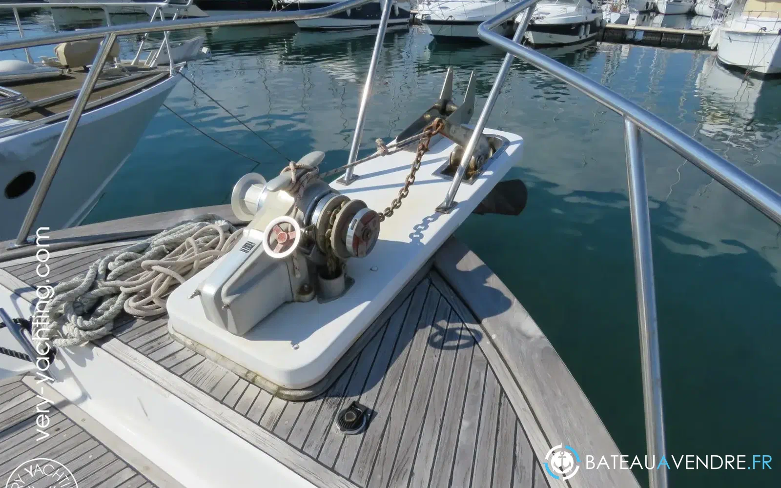 slider 23 Jiang Hua Marine Nautica 44 Classic