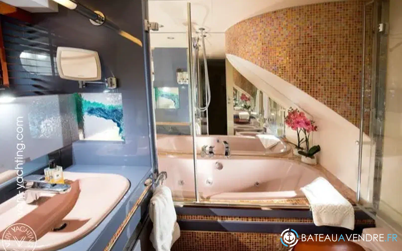 slider 18 Heesen 30