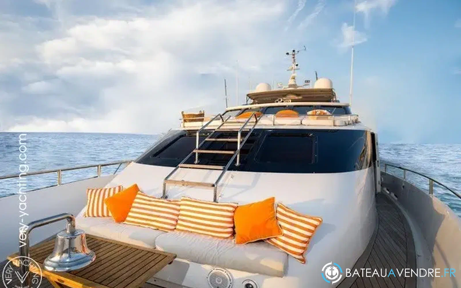slider 23 Heesen 30