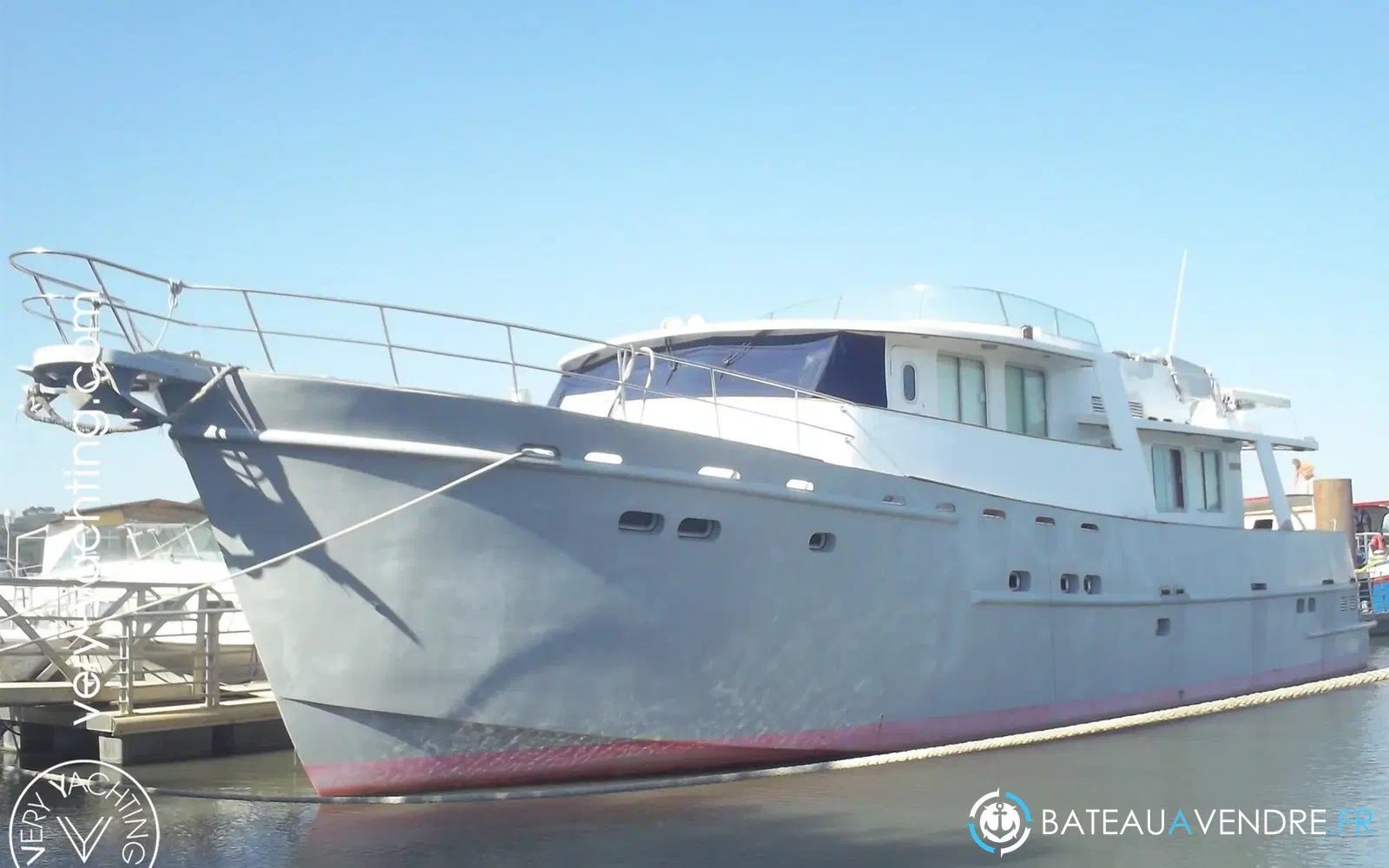 slider 0 Pacific Trawler 72