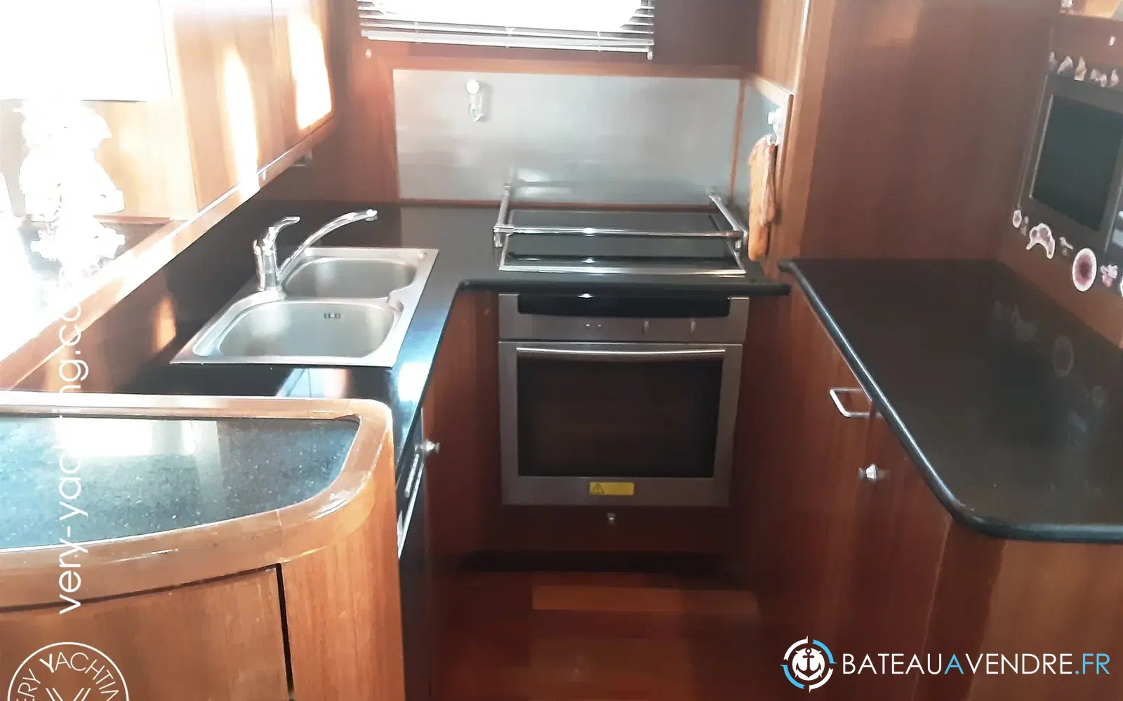 slider 7 Pacific Trawler 72